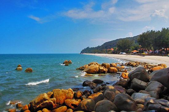 D' Qamar Guesthouse กวนตัน ภายนอก รูปภาพ